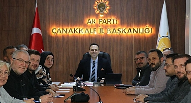 Çanakkale'de AK Parti il yönetim kurulu haftalık toplantısını gerçekleştirdi