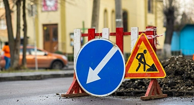 Sürücüler Dikkat, Rotanız Değişiyor! Çanakkale'de Hangi Yollar Trafiğe Kapalı?