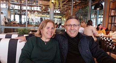 Demiral çiftinden 8 Mart kutlaması
