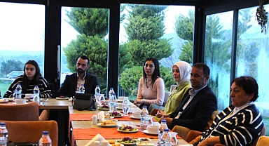 Ercan İpek, meclis üyeleriyle iftar yemeğinde buluştu
