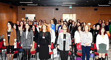 Kadın Hareketleri Sempozyumu gerçekleştirildi