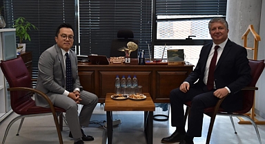 Mijito Vinito'dan Başkan Vekili Mutluay'a ziyaret