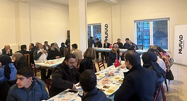 Vali Aktaş'ın katılımıyla MÜSİAD Çanakkale Şubesi iftar programı gerçekleşti