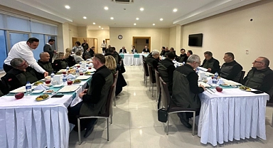 Vali Aktaş, Orman Teşkilatı personeli ile iftar yaptı