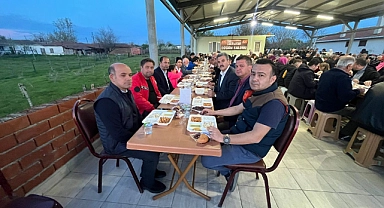 "Ahlatlıburun Köyü yeni muhtarı Necdet Şentürk'ün iftar yemeği"