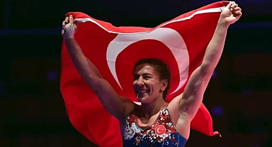 Bakan Aşkın Bak’tan Yasemin Adar Yiğit için tebrik mesajı yayımladı