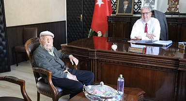 Başkan Hasan Cem Atılgan tebrik ziyareti yapan hemşehrilerine teşekkür etti