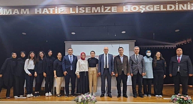 Çanakkale'de Cengiz Aytmatov konulu il paneli yapıldı