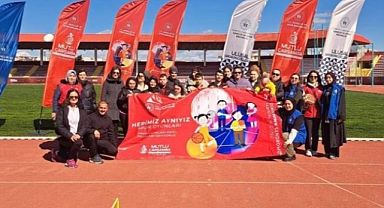 Çanakkale'de otizm farkındalığına destek için parkur etkinliği