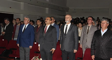 Gelibolu Kaymakamı Bekir Abacı, otizm farkındalık günü programına katıldı