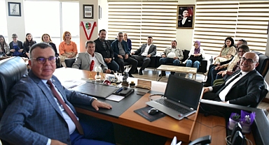 Gezen ve Heyeti, Kepez Belediye Başkanı Birol Arslan'ı ziyaret etti
