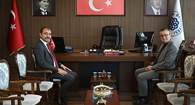 Kaymakam Erdinç Dolu, Belediye Başkanı Alper Şen'i İade-i ziyarette bulundu
