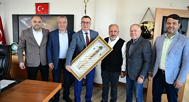 Kepez Belediyesi, Çanakkale Karadenizliler Derneği başkanı ve yönetimiyle buluştu