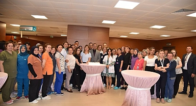 Mehmet Akif Ersoy Devlet Hastanesi’nde Ebeler Haftası kutlandı