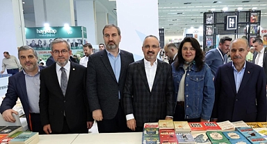 Bülent Turan, Ankara Kitap Fuarı'nda yerini aldı