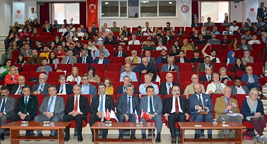 Uluslararası Çanakkale Savaşları Sempozyumu büyük beğeni topladı