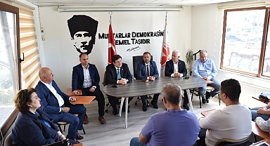 Başkan Erkek'ten Muhtarlar Derneği'ne ziyaret