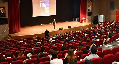 ‘’ÇOMÜ Fen Fakültesi Kariyer Günü’’ ilgiyle izlendi