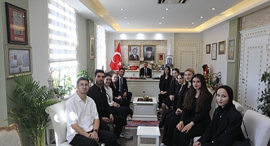 ÇOMÜ Pr Kulübü'nden Vali Aktaş'a ziyaret