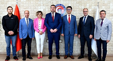 ÇOMÜ ve Kosova Prizen Ukshin Hoti Üniversitesi arasında iş birliği protokolü