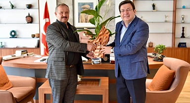Erkek, Pir Sultan Abdal Derneği'ne ziyaret için teşekkür etti