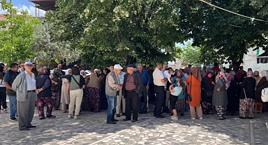 Ezineli Hacı adayları uğurlandı