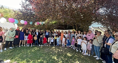 İskenderoğlu miniklerin mezuniyetine katıldı