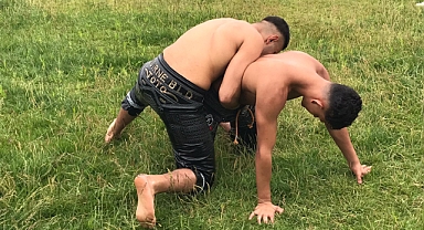 Kepez'de güreşçiler ilk müsabakakarını gerçekleştirdi