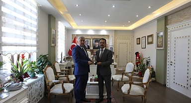 Müdür Kahraman'dan Vali Aktaş'a ziyaret