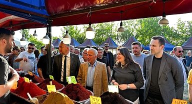 Naim Makas Bahar Festivali'ne katıldı