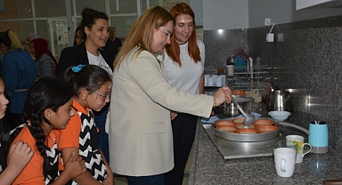 Neşe Öztürk, Türk Mutfağı Haftası etkinliklerine katıldı