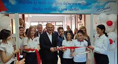 Abacı, Teknoloji ve Tasarım Görsel Sanatlar Sergisi’ni açtı