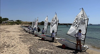 "Ada Çocukları Yelken ile Tanışıyor"