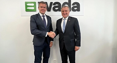 Bakan Aşkın Bak, WADA Başkanı Witold Bańka ile görüştü