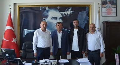 Bülent Ecevit Atalay, Eceabat Belediyesini ziyaret etti