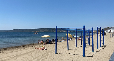 Denizler doldu, kordon boşaldı
