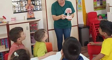 Eceabat’ta ‘Koruyucu Ağız ve Diş Sağlığı Eğitimi’