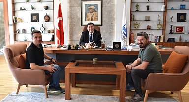 Gazeteci İlker Karagöz'den Başkan Erkek'e ziyaret