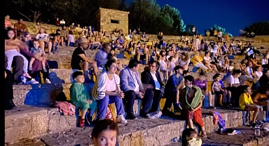 Gökçeada’da çocuklar için büyülü bir film gösterimi