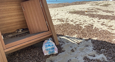 Kabatepe’de deniz manzaralı çöplük