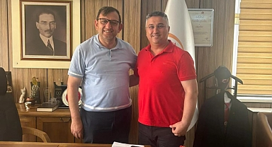 Mesut Bayram, Gökçeada Belediye Başkanı Bülent Ecevit Atalay’ı ziyaret etti
