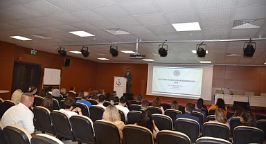 Sağlıkta kalite standartları eğitimi gerçekleştirildi