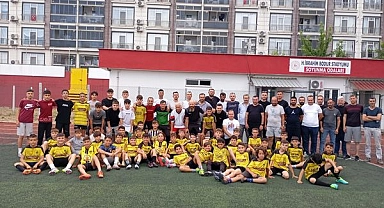 Sporculardan bayramlaşma töreni