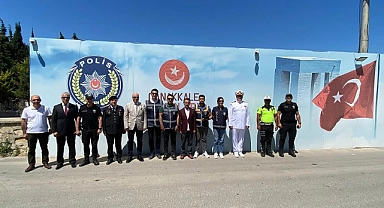 Vali Aktaş'tan polis uygulama noktalarına bayram ziyareti