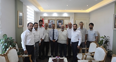 Camii İmam Hatipleri ve Müezzin Kayyımlarından Vali Aktaş'a ziyaret