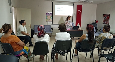 Eceabat'ta kanser taramaları hakkında farkındalık eğitimi
