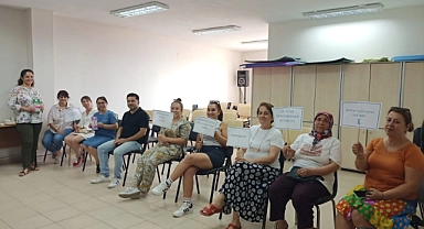 Eceabat Toplum Sağlığı Merkezi , kanser taramaları ve farkındalık eğitimi verdi