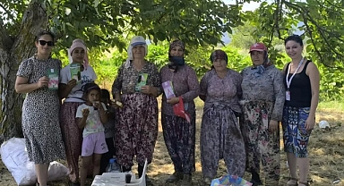 Eceabat Toplum Sağlığı Merkezi'nden mevsimsel tarım işçilerine ziyaret
