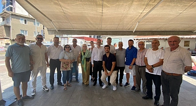 İYİ Parti Çanakkale İl Başkanlığı ve Merkez İlçe Başkanlığı'ndan aşure ikramı