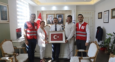Kızılay Çanakkale Şubesinden Vali Aktaş'a ziyaret